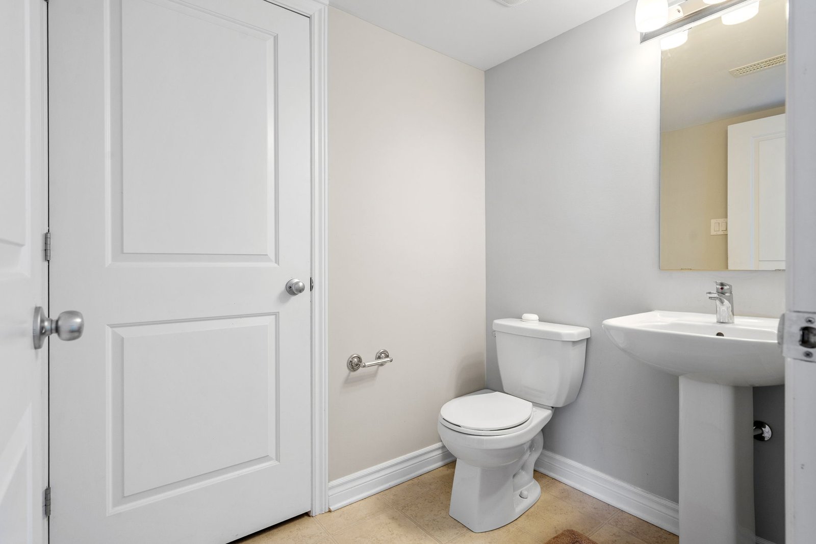 11-web-or-mls-743b-magnolia-st-206